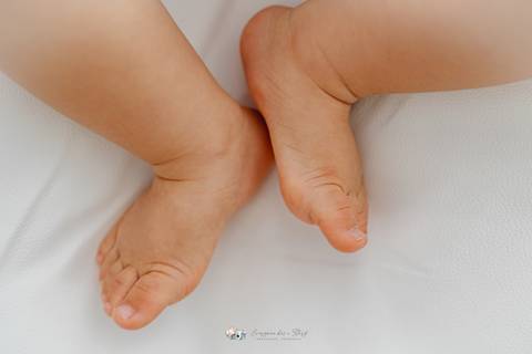 Sessão Fotográfica Smash the Cake, comemoração do primeiro aniversário em Estúdio
Inês Valente Fotografia - Everyone has a Story com Estúdio em Queijas.'