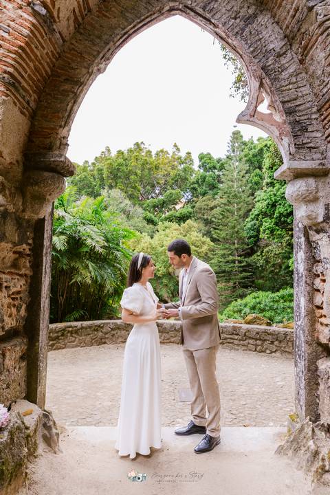 Sessão Fotografica de Casamento 
Ideal para micro casamentos; Casamentos no Cartório; 
Inês Valente Fotografia - Everyone has a Story'