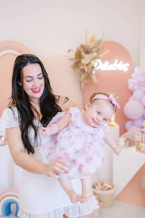 Fotografamos Festas de Aniversário Infantil, damos atenção a todos os pormenores tais como cenário, bolo, docinhos e salgados.
Inês Valente Fotografia - Everyone has a Story'