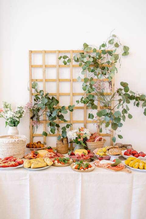 Fotografamos Festas de Aniversário Infantil, damos atenção a todos os pormenores tais como cenário, bolo, docinhos e salgados.
Inês Valente Fotografia - Everyone has a Story'