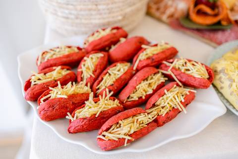 Fotografamos Festas de Aniversário Infantil, damos atenção a todos os pormenores tais como cenário, bolo, docinhos e salgados.
Inês Valente Fotografia - Everyone has a Story'