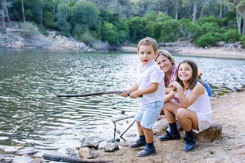 Sessão fotográfica Avós e Netos, um presente cheio de significado, afectos e memórias.
Inês Valente Fotografia - Everyone has a Story'