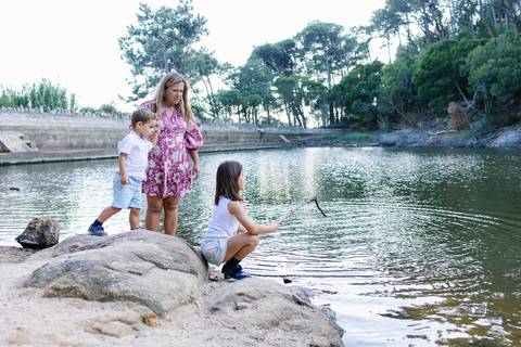 Sessão fotográfica Avós e Netos, um presente cheio de significado, afectos e memórias.
Inês Valente Fotografia - Everyone has a Story'