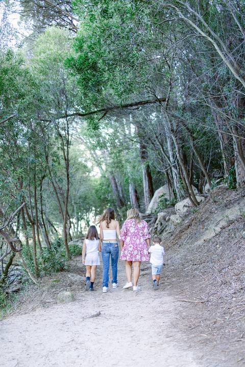 Sessão fotográfica Avós e Netos, um presente cheio de significado, afectos e memórias.
Inês Valente Fotografia - Everyone has a Story'