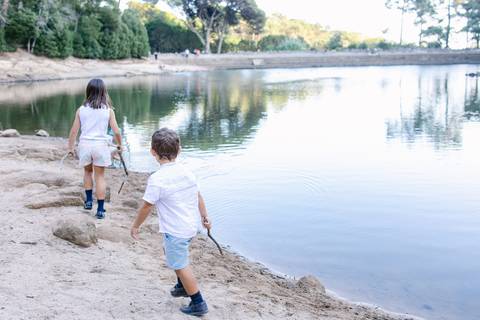 Sessão fotográfica Avós e Netos, um presente cheio de significado, afectos e memórias.
Inês Valente Fotografia - Everyone has a Story'