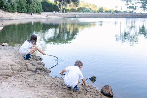 Sessão fotográfica Avós e Netos, um presente cheio de significado, afectos e memórias.
Inês Valente Fotografia - Everyone has a Story'