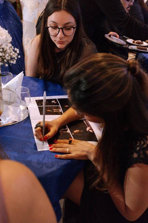 15-anos-vestido-azul-decoracao-borboleta-princesa-lucieli-canoas-fotos-revista-assinaturas'