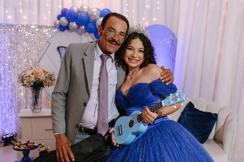 15-anos-vestido-azul-decoracao-borboleta-princesa-lucieli-canoas-fotos'