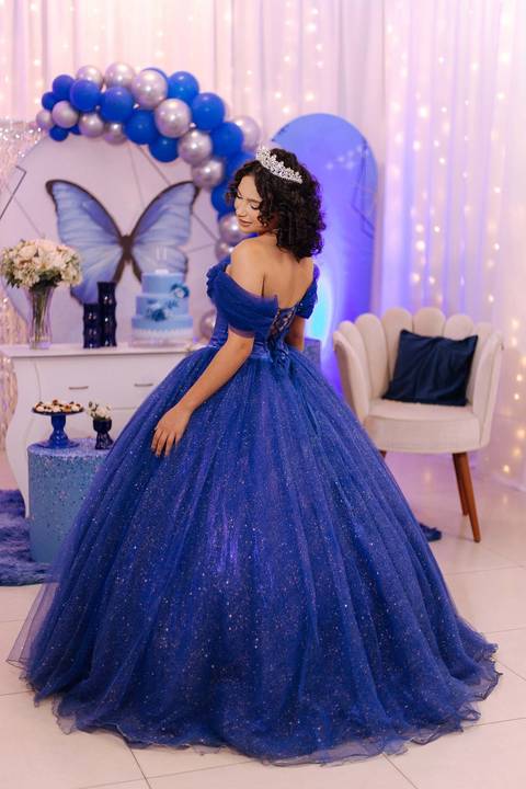 15-anos-vestido-azul-decoracao-borboleta-princesa-lucieli-canoas-fotos'