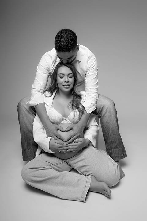 Ensaio gestante em estúdio - Ipatinga - Damille Barros Fotografia'