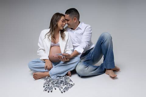 Ensaio gestante em estúdio - Ipatinga - Damille Barros Fotografia'