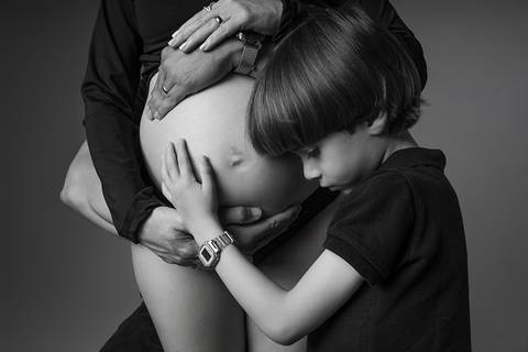 Ensaio gestante em estúdio - Ipatinga - Damille Barros Fotografia'