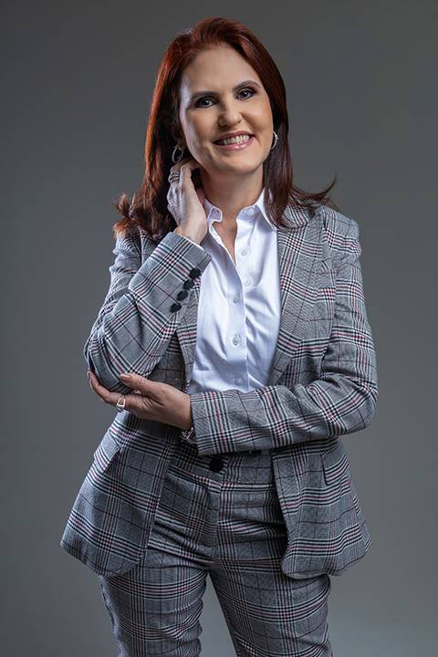 Ensaio corporativo em estúdio - Ipatinga - Damille Barros Fotografia'