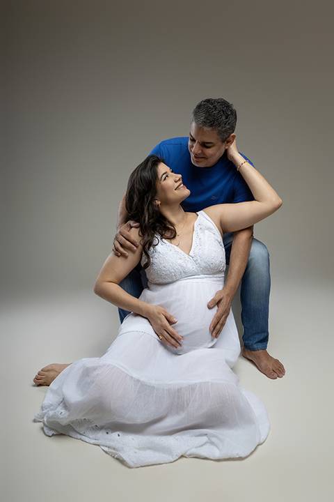 Ensaio gestante em estúdio - Ipatinga - Damille Barros Fotografia'