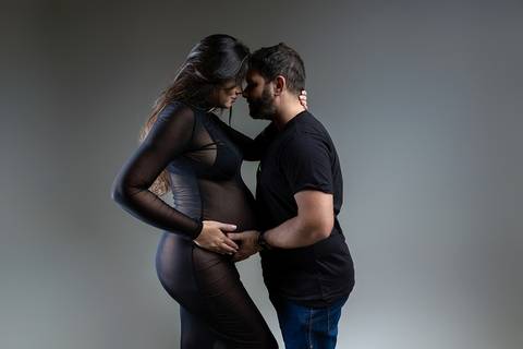 Ensaio gestante em estúdio - Ipatinga - DAmille Barros Fotografia'