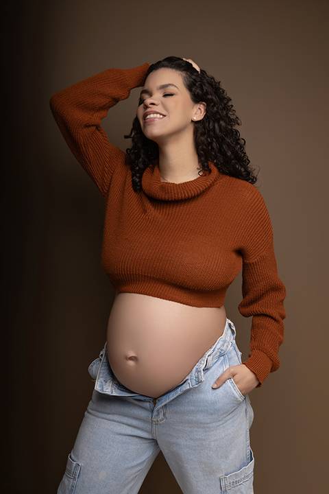Ensaio gestante em estúdio - Ipatinga - Damille Barros Fotografia'