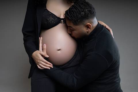 Ensaio gestante em estúdio - Ipatinga - Damille Barros Fotografia'