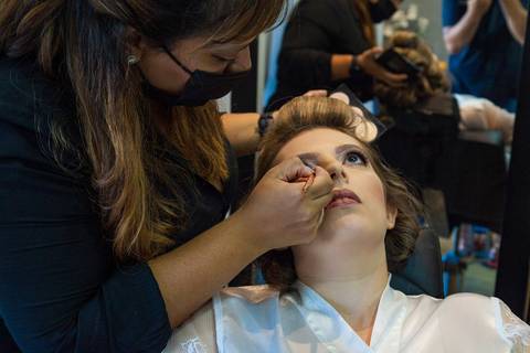 foto casamento em Alphaville, foto casamento igreja nossa senhora de lourdes Alphaville, fotografia de casamento em Alphaville, fotografia de casamento igreja Nossa Senhora de Lourdes Alphaville, casamento com carro antigo, carro antigo no casamento'