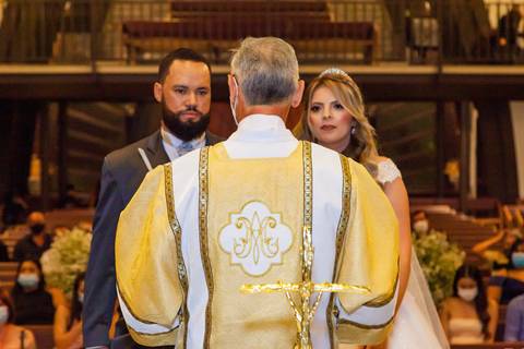 foto casamento em Alphaville, foto casamento igreja nossa senhora de lourdes Alphaville, fotografia de casamento em Alphaville, fotografia de casamento igreja Nossa Senhora de Lourdes Alphaville, casamento com carro antigo, carro antigo no casamento'