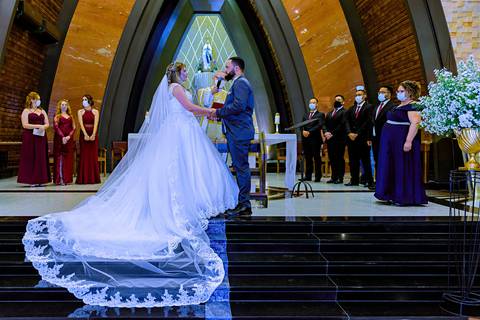 foto casamento em Alphaville, foto casamento igreja nossa senhora de lourdes Alphaville, fotografia de casamento em Alphaville, fotografia de casamento igreja Nossa Senhora de Lourdes Alphaville, casamento com carro antigo, carro antigo no casamento'