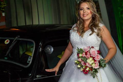 foto casamento em Alphaville, foto casamento igreja nossa senhora de lourdes Alphaville, fotografia de casamento em Alphaville, fotografia de casamento igreja Nossa Senhora de Lourdes Alphaville, casamento com carro antigo, carro antigo no casamento'