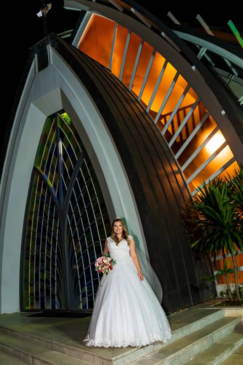 foto casamento em Alphaville, foto casamento igreja nossa senhora de lourdes Alphaville, fotografia de casamento em Alphaville, fotografia de casamento igreja Nossa Senhora de Lourdes Alphaville, casamento com carro antigo, carro antigo no casamento'