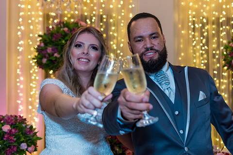 foto casamento em Alphaville, foto casamento igreja nossa senhora de lourdes Alphaville, fotografia de casamento em Alphaville, fotografia de casamento igreja Nossa Senhora de Lourdes Alphaville, casamento com carro antigo, carro antigo no casamento'