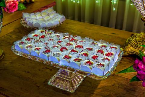 foto casamento em Alphaville, foto casamento igreja nossa senhora de lourdes Alphaville, fotografia de casamento em Alphaville, fotografia de casamento igreja Nossa Senhora de Lourdes Alphaville, casamento com carro antigo, carro antigo no casamento'