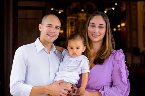 Fotografia de batizado na igreja Nossa Senhora do Brasil São Paulo. Fotos de batizado na igreja Nossa Senhora do Brasil São Paulo. Foto de batizado na igreja Nossa Senhora do Brasil São Paulo. foto de batizado em são paulo e Alphaville.'