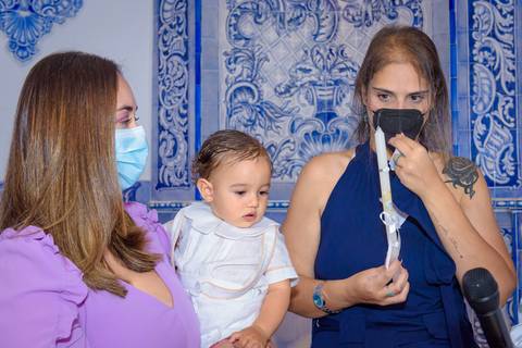 Fotografia de batizado na igreja Nossa Senhora do Brasil São Paulo. Fotos de batizado na igreja Nossa Senhora do Brasil São Paulo. Foto de batizado na igreja Nossa Senhora do Brasil São Paulo. foto de batizado em são paulo e Alphaville.'