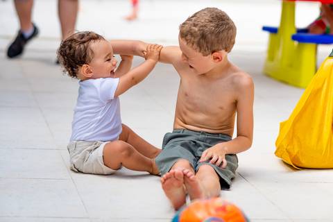 foto aniversario infantil, foto aniversario infantil em Alphaville, Espaço Villa 18 Alphaville, buffet infantil Alphaville, estação vai e vem, foto aniversario infantil espaço Lá Vem o Sol, salão de festa Alphaville, buffet planeta kids Alphaville.'