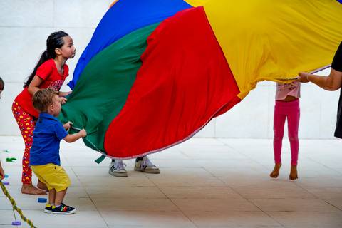foto aniversário infantil com Túnel do Tempo Recreações, foto aniversario infantil, foto aniversario infantil em Alphaville, buffet infantil Alphaville, foto aniversario infantil espaço Lá Vem o Sol, Túnel do Tempo Recreações.'