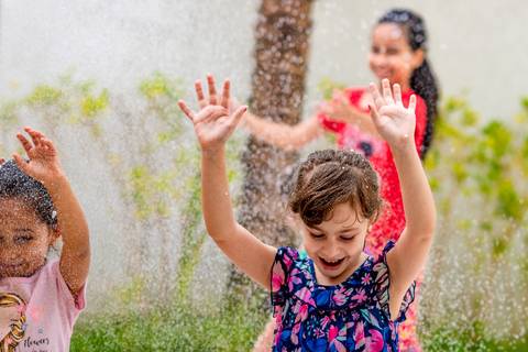 foto aniversário infantil com Túnel do Tempo Recreações, foto aniversario infantil, foto aniversario infantil em Alphaville, buffet infantil Alphaville, foto aniversario infantil espaço Lá Vem o Sol, Túnel do Tempo Recreações.'