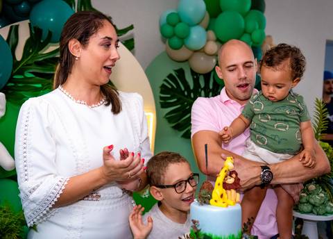 foto aniversario infantil, foto aniversario infantil em Alphaville, Espaço Villa 18 Alphaville, buffet infantil Alphaville, estação vai e vem, foto aniversario infantil espaço Lá Vem o Sol, salão de festa Alphaville, buffet planeta kids Alphaville.'