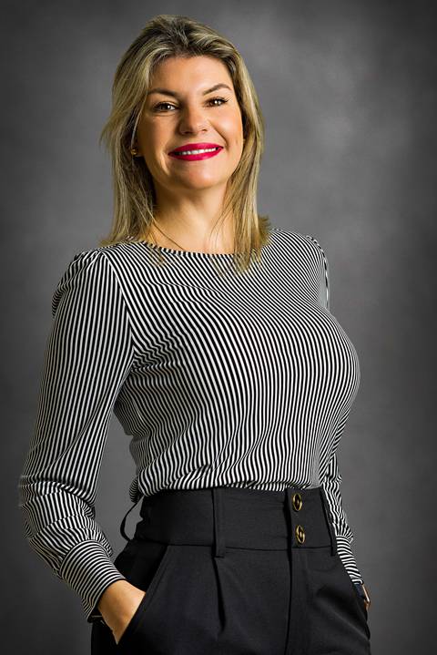 foto profissional para perfil, foto profissional, fotografia para perfil profissional em Alphaville, Fotografia Profissional, Retrato Corporativo, Fotografia para Redes Sociais, Fotografia Profissional em Alphaville, Professional Branding, foto perfil.'