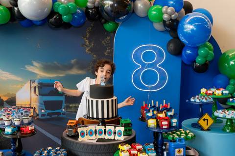 aniversário infantil, buffet estação diversão, alphaville, festa infantil, crianças, caminhões, tema caminhão, decoração caminhão, diversão, alegria, lúdico, brincadeiras direcionadas, variedades, conforto, monitores especializados, menu diversificado'