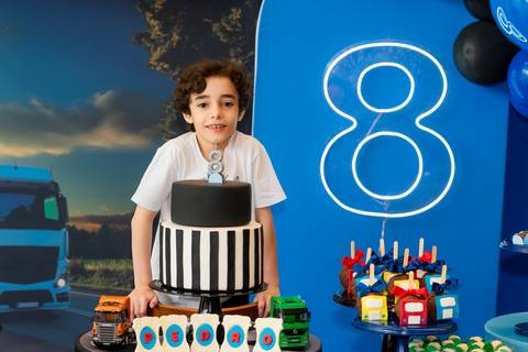aniversário infantil, buffet estação diversão, alphaville, festa infantil, crianças, caminhões, tema caminhão, decoração caminhão, diversão, alegria, lúdico, brincadeiras direcionadas, variedades, conforto, monitores especializados, menu diversificado'