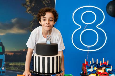 aniversário infantil, buffet estação diversão, alphaville, festa infantil, crianças, caminhões, tema caminhão, decoração caminhão, diversão, alegria, lúdico, brincadeiras direcionadas, variedades, conforto, monitores especializados, menu diversificado'