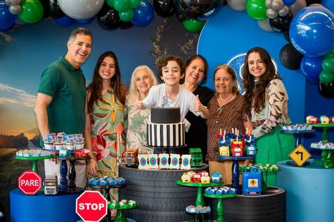 aniversário infantil, buffet estação diversão, alphaville, festa infantil, crianças, caminhões, tema caminhão, decoração caminhão, diversão, alegria, lúdico, brincadeiras direcionadas, variedades, conforto, monitores especializados, menu diversificado'