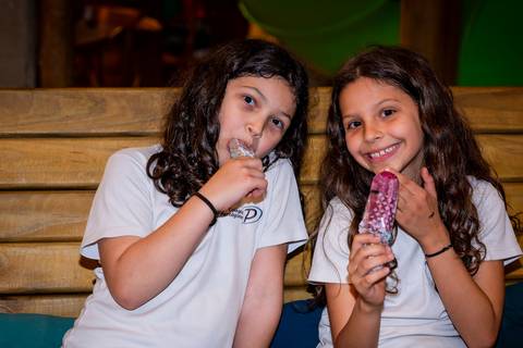 aniversário infantil, buffet estação diversão, alphaville, festa infantil, crianças, caminhões, tema caminhão, decoração caminhão, diversão, alegria, lúdico, brincadeiras direcionadas, variedades, conforto, monitores especializados, menu diversificado'