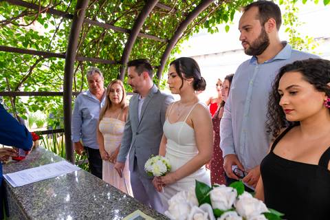 casamento civil Barueri, fotos de casamento no cartório, sessão de fotos no sítio, cerimônia de casamento civil, casamento no cartório de Barueri, casamento no sítio, amor e união, recém-casados, fotografia de casamento, fotógrafo de casamento, casamento '