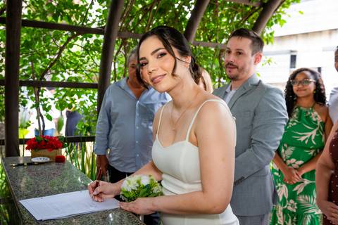 casamento civil Barueri, fotos de casamento no cartório, sessão de fotos no sítio, cerimônia de casamento civil, casamento no cartório de Barueri, casamento no sítio, amor e união, recém-casados, fotografia de casamento, fotógrafo de casamento, casamento '
