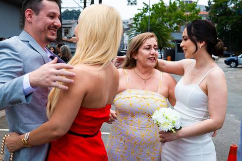 Bruna Esteves, bruna.estevess, bruna esteves moda, casamento civil Barueri, fotos de casamento no cartório, sessão de fotos no sítio, cerimônia de casamento civil, casamento no cartório de Barueri, casamento no sítio, fotografia de casamento'