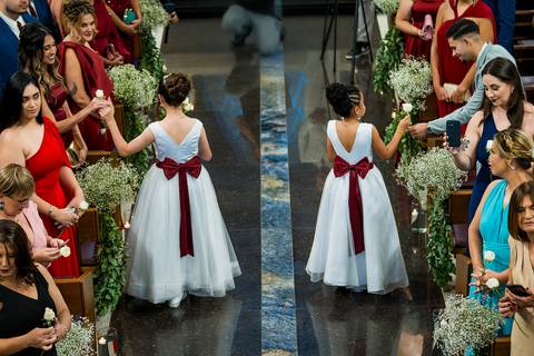 entrada das daminhas, Casamento Mirela e Felipe, A3 Photo, fotógrafo de casamento, Alphaville, Igreja Nossa Senhora de Lourdes, Espaço Savana, fotos de casamento, fotografia profissional, amor em imagens, casamento inesquecível, celebração'