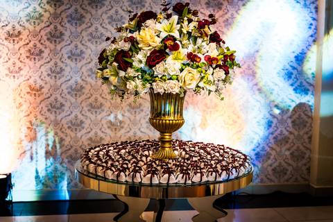 mesa de bem-casado, decoração, Casamento Mirela e Felipe, A3 Photo, fotógrafo de casamento, Alphaville, Igreja Nossa Senhora de Lourdes, Espaço Savana, fotos de casamento, fotografia profissional, amor em imagens, casamento inesquecível'