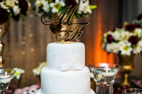 mesa do bolo de casamento, decoração, Casamento Mirela e Felipe, A3 Photo, fotógrafo de casamento, Alphaville, Igreja Nossa Senhora de Lourdes, Espaço Savana, fotos de casamento, fotografia profissional, amor em imagens, casamento inesquecível'