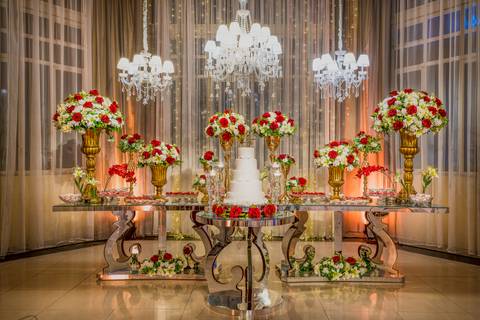 mesa do bolo de casamento, decoração, Casamento Mirela e Felipe, A3 Photo, fotógrafo de casamento, Alphaville, Igreja Nossa Senhora de Lourdes, Espaço Savana, fotos de casamento, fotografia profissional, amor em imagens, casamento inesquecível'