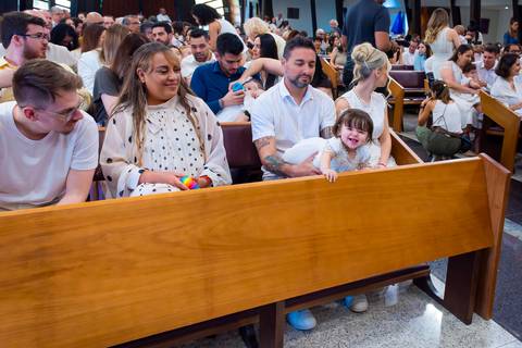fotografia de batizado, fotógrafo de batizado Alphaville, batizado Igreja Nossa Senhora de Lourdes, fotos de batizado profissional, batizado em Alphaville, fotógrafo infantil SP, ensaio de batizado, cerimônia de batizado, fotografia religiosa'
