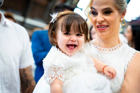fotografia de batizado, fotógrafo de batizado Alphaville, batizado Igreja Nossa Senhora de Lourdes, fotos de batizado profissional, batizado em Alphaville, fotógrafo infantil SP, ensaio de batizado, cerimônia de batizado, fotografia religiosa'