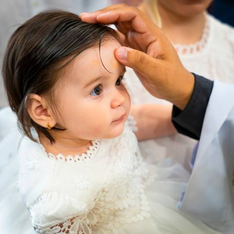 fotografia de batizado, fotógrafo de batizado Alphaville, batizado Igreja Nossa Senhora de Lourdes, fotos de batizado profissional, batizado em Alphaville, fotógrafo infantil SP, ensaio de batizado, cerimônia de batizado, fotografia religiosa'